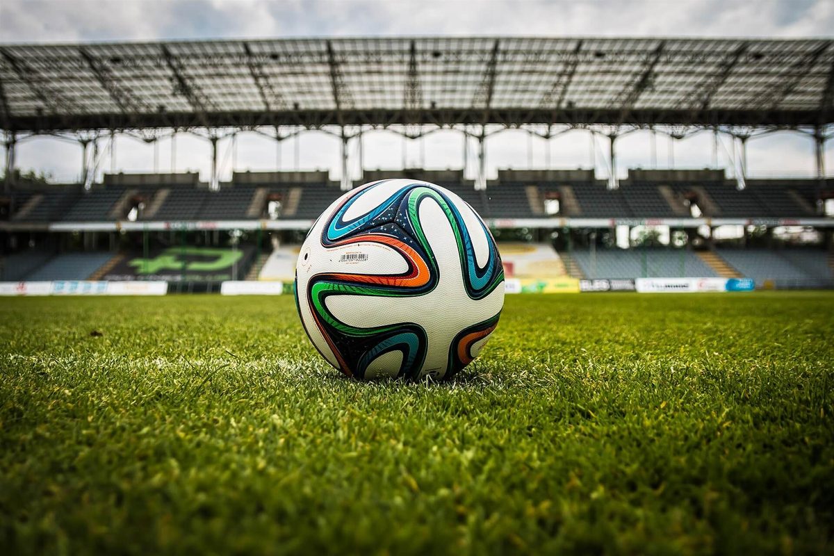 Gdzie legalnie oglądać transmisje meczy i innych wydarzeń sportowych?